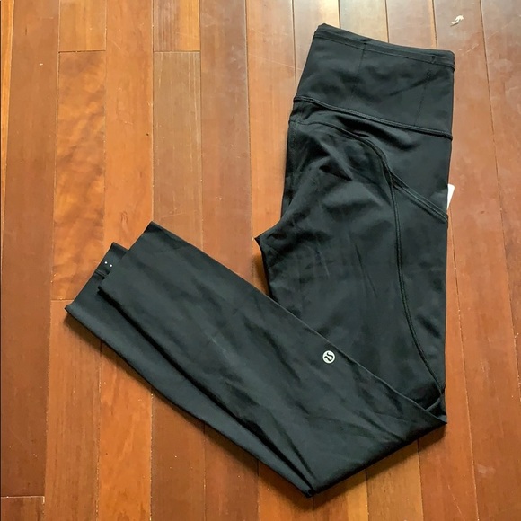 lululemon athletica Pants - NWOT Fast and Free HR Tight 25” Reflective size 6